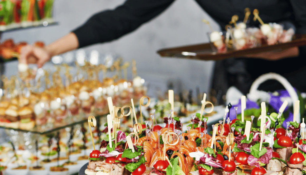 BlackSalt Catering provides gourmet catering options for business events and special occasions.